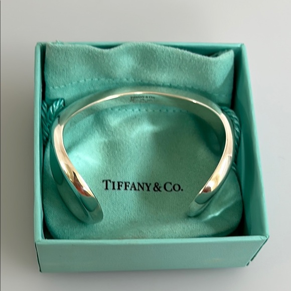 Tiffany & Co. silver Cuff Bracelet - Picture 1 of 5